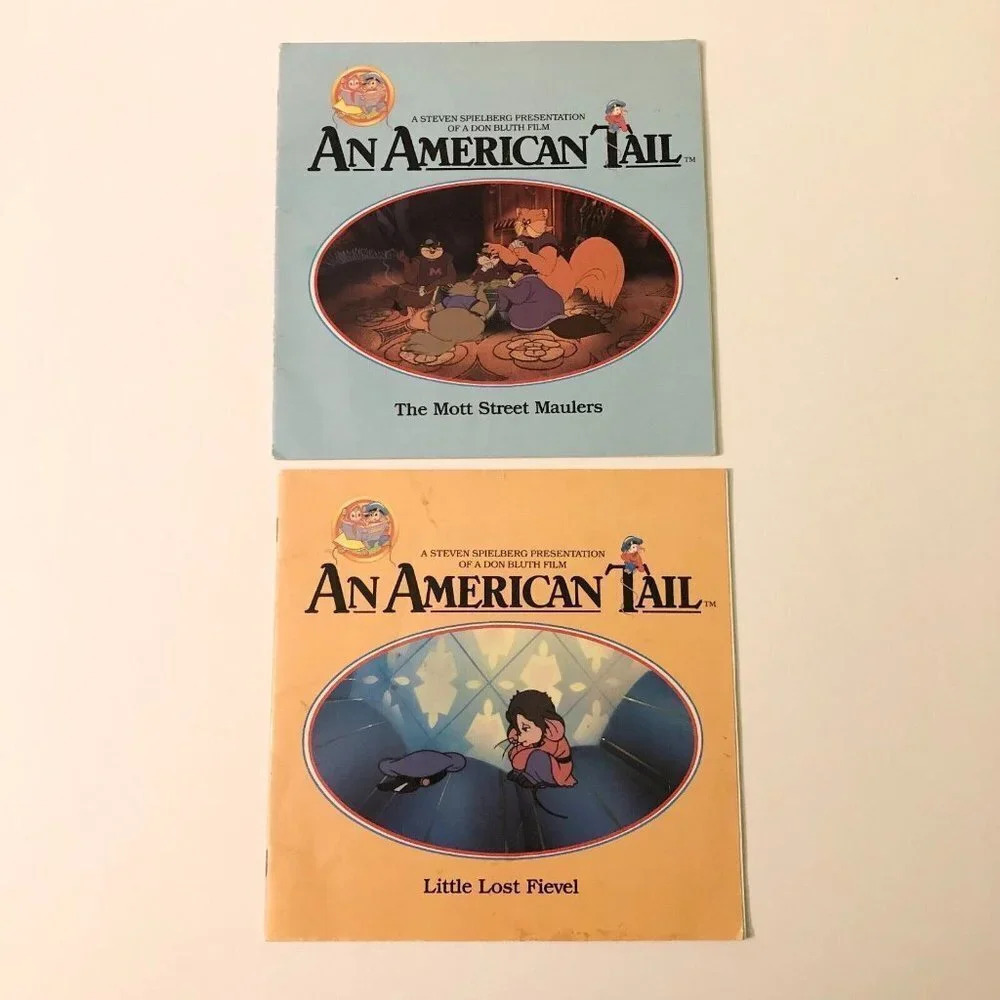 Vintage 1986 Lot of 2 An American Tail Books Little Lost Fievel The Moss Street
